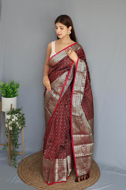New Khicha Checks Silk Saree